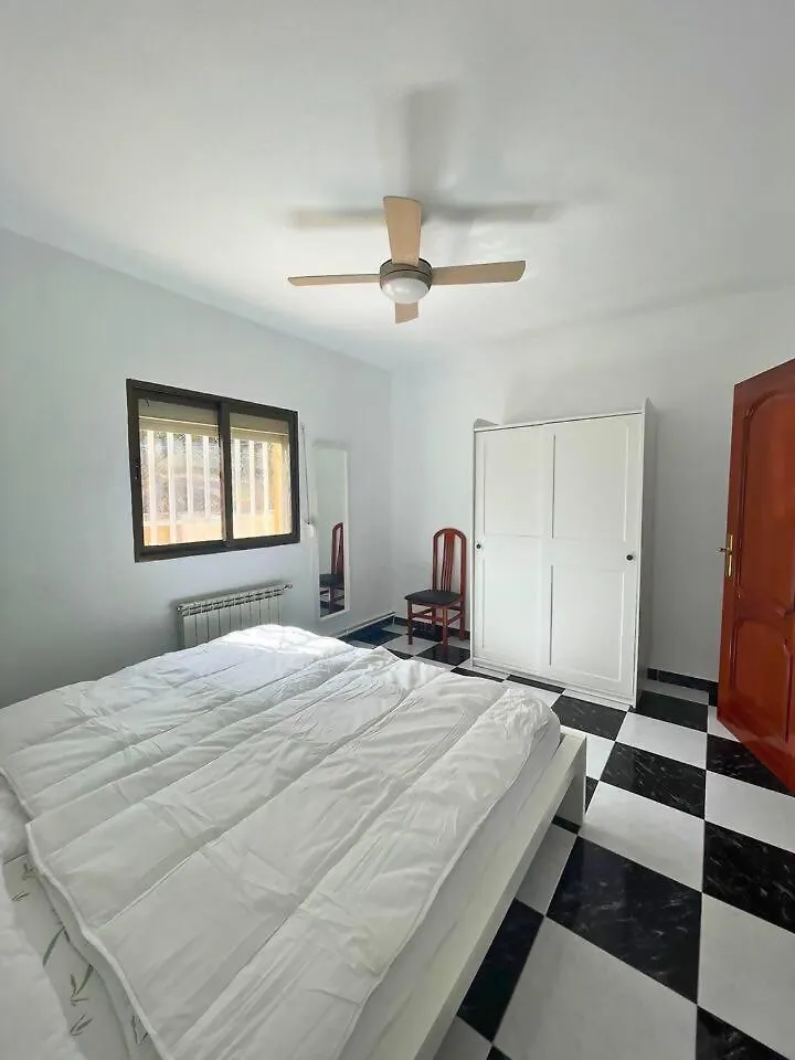 Villa Casa Con Jardin En Ogíjares 0*,